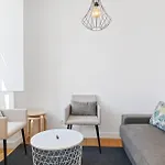 Fantastic Duplex In Private At Graca アパート